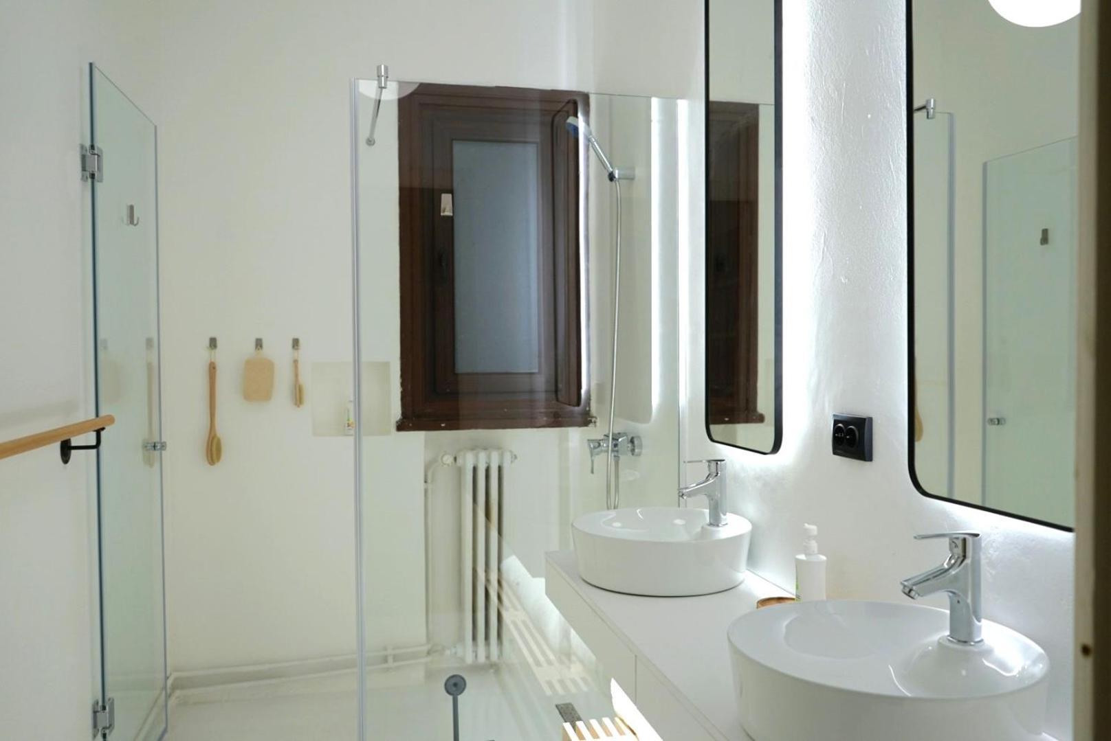 Spacious 3Br, 2Bt With 5 Balconies Bucureşti Exterior foto